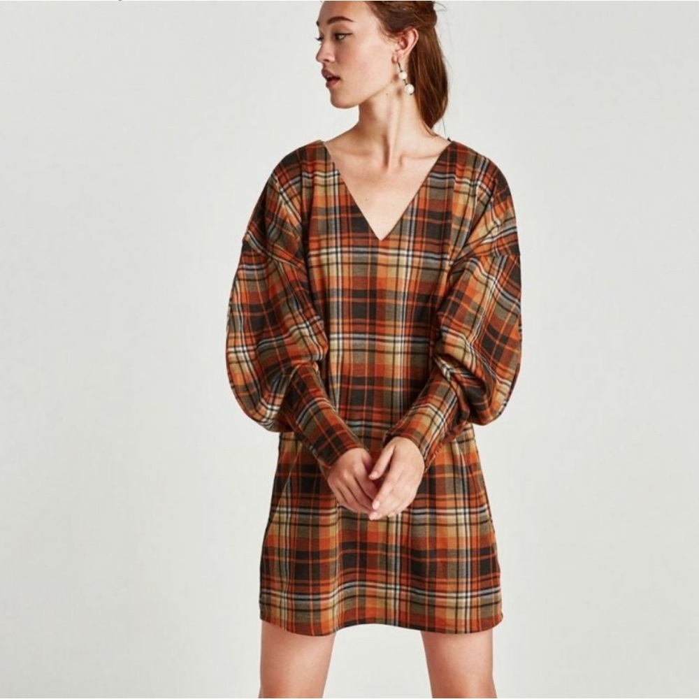 Zara Plaid V-Neck Dress with Balloon sleeves. Size Med